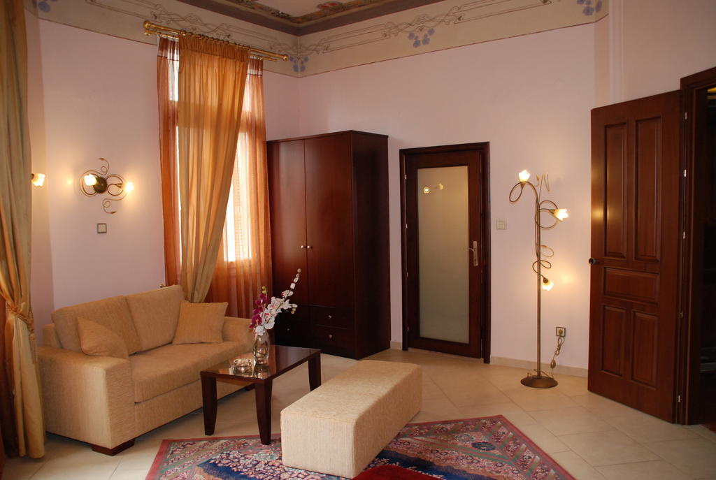Hotel Augustos Tesalónica
