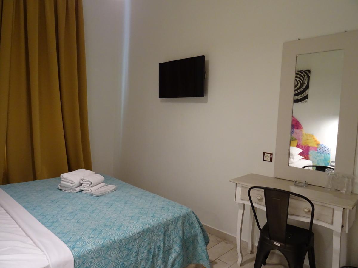 Augustos 3* Thessalonique
